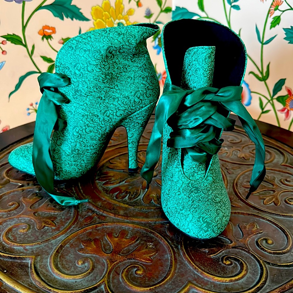 Gorgeous “Never Worn” New Green Boot Heels.